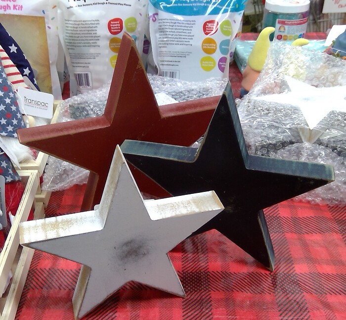 Wooden stars