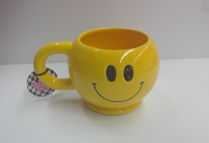 Smile Mug Yellow